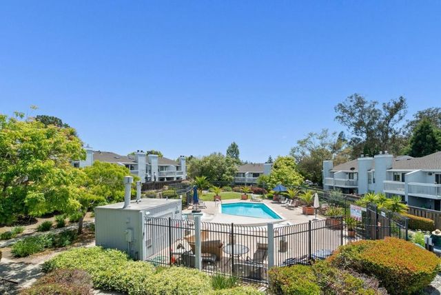 2960 Leotar Circle, Santa Cruz, CA 95062