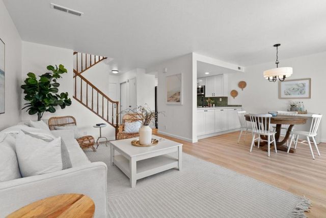 2960 Leotar Circle, Santa Cruz, CA 95062