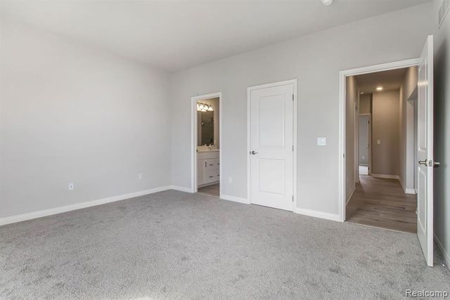 9042 Rhyan Road, White Lake, MI 48386