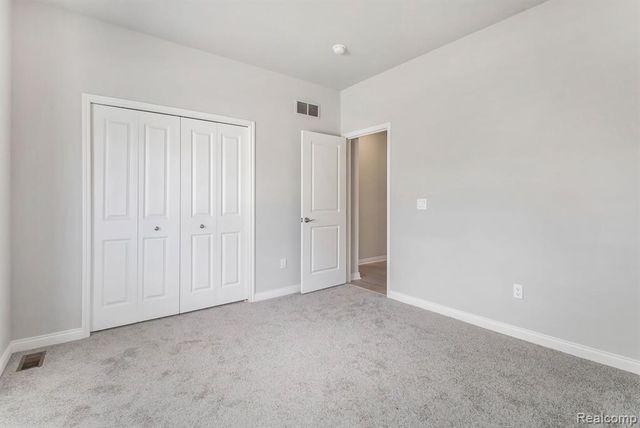 9042 Rhyan Road, White Lake, MI 48386