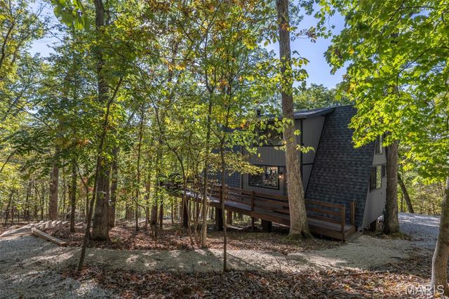 701 Solitude Ridge Drive, Innsbrook, MO 63390