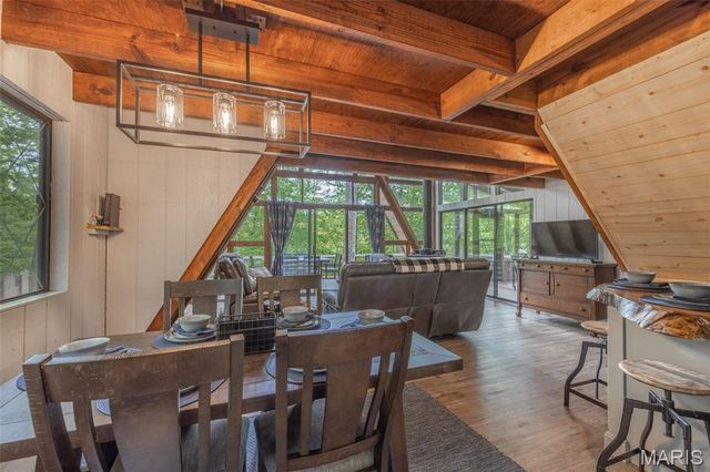 701 Solitude Ridge Drive, Innsbrook, MO 63390