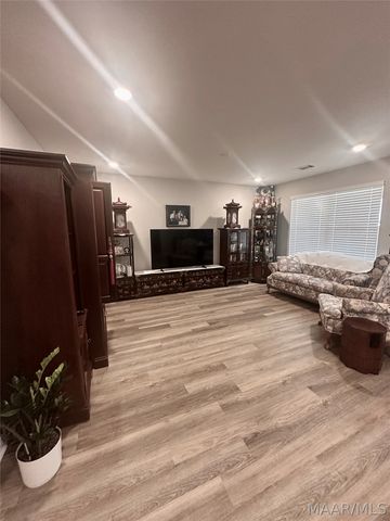 53 Seaboard Drive, Montgomery, AL 36117