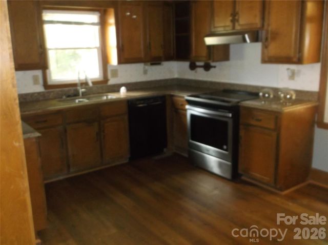 2300 Gleneagles Drive, Monroe, NC 28110