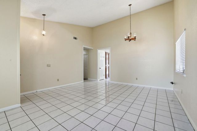 4704 Pretentious Way, Sacramento, CA 95842