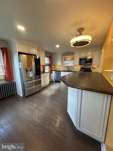 401 MAIDEN CHOICE LN, Catonsville, MD 21228