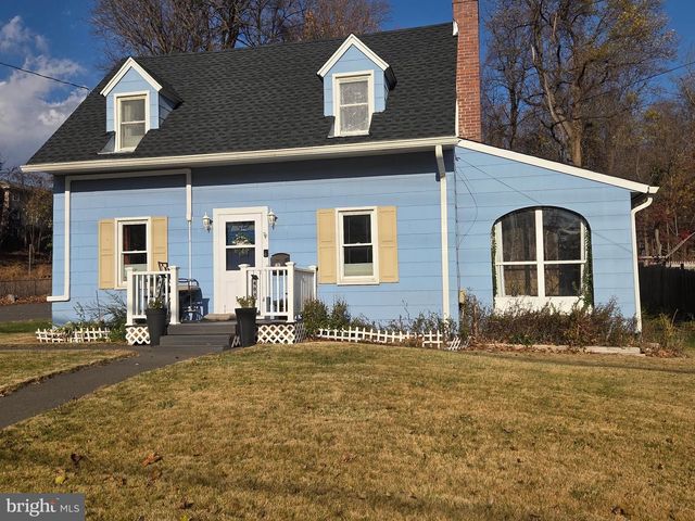 401 MAIDEN CHOICE LN, Catonsville, MD 21228