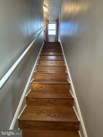 401 MAIDEN CHOICE LN, Catonsville, MD 21228