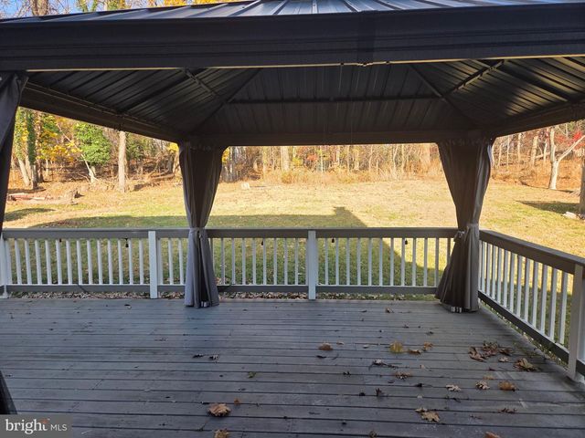 401 MAIDEN CHOICE LN, Catonsville, MD 21228