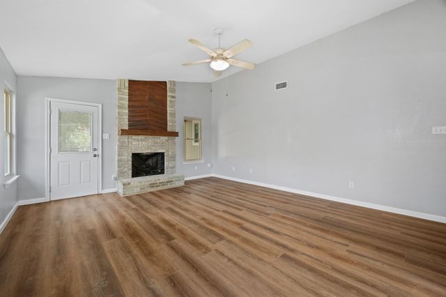 16308 Parkway DR, Pflugerville, TX 78660