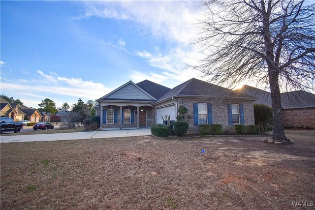 813 Greenbriar, Northport, AL 35473
