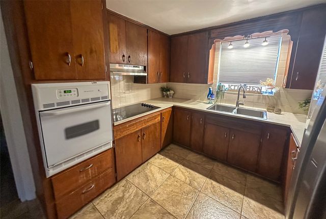 1825 Mann Street, Santa Fe, NM 87505