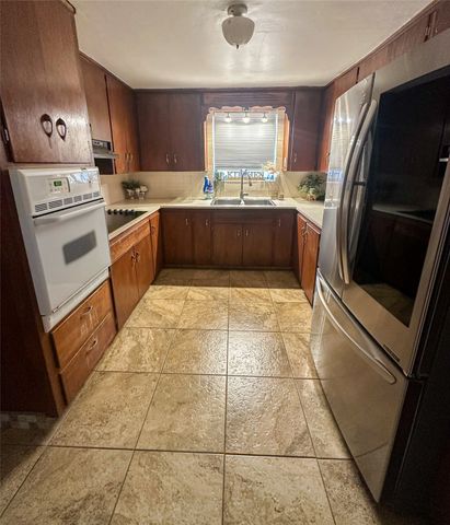 1825 Mann Street, Santa Fe, NM 87505