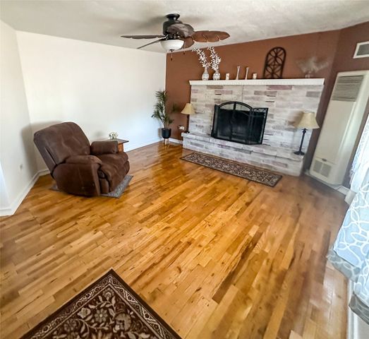 1825 Mann Street, Santa Fe, NM 87505