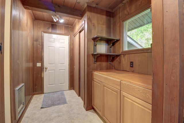 20644 White Oaks Road, Morrison, IL 61270