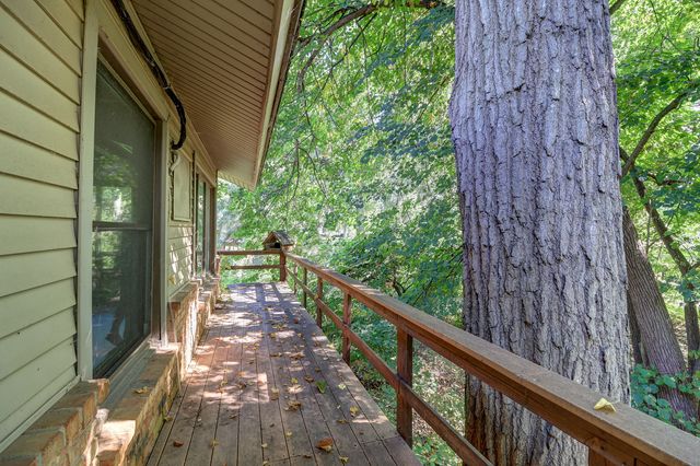 20644 White Oaks Road, Morrison, IL 61270