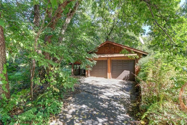 20644 White Oaks Road, Morrison, IL 61270