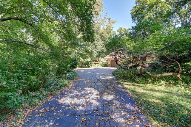 20644 White Oaks Road, Morrison, IL 61270