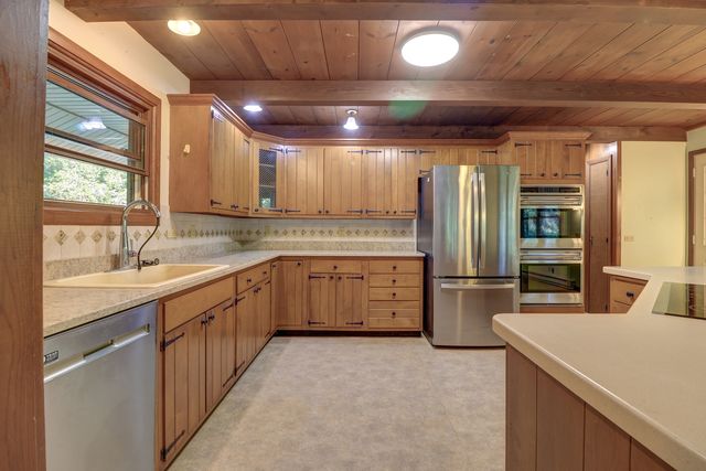 20644 White Oaks Road, Morrison, IL 61270