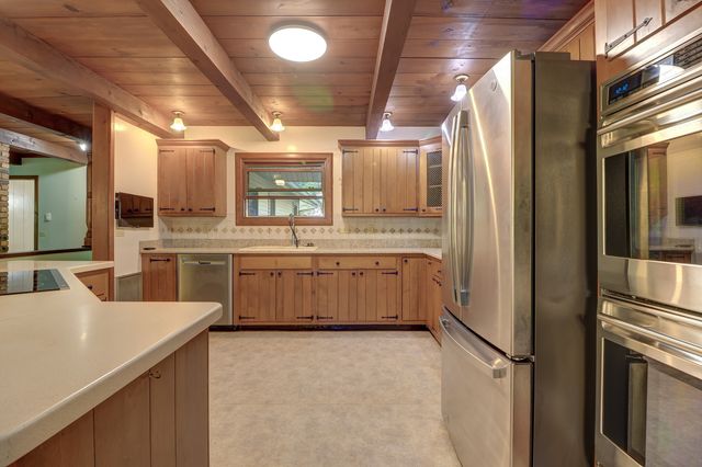 20644 White Oaks Road, Morrison, IL 61270