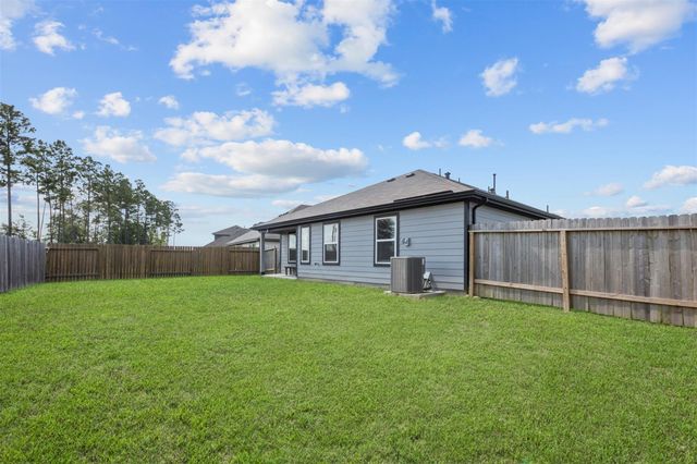 30290 Kingston Heath Drive, Cleveland, TX 77327