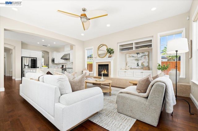 3113 Madden Way, Dublin, CA 94568