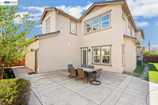 3113 Madden Way, Dublin, CA 94568