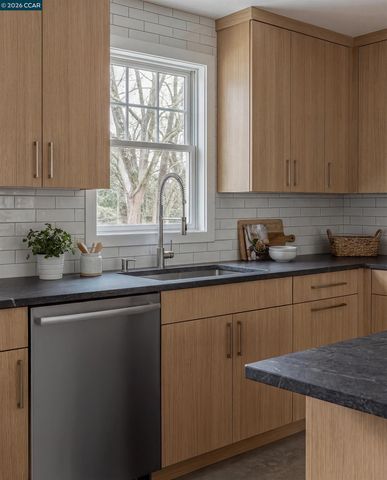 1823 Passage Street, Milpitas, CA 95035