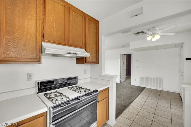 4831 Nara Vista Way 201, Las Vegas, NV 89103