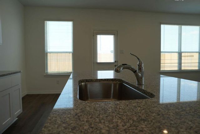 809 Stoney Point Lane, Dayton, TX 77535