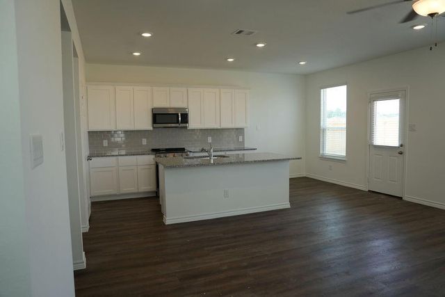 809 Stoney Point Lane, Dayton, TX 77535