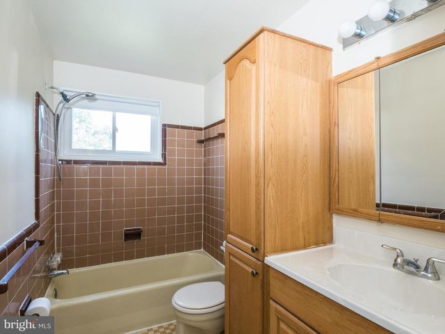 1512 VIVIAN CT, Silver Spring, MD 20902