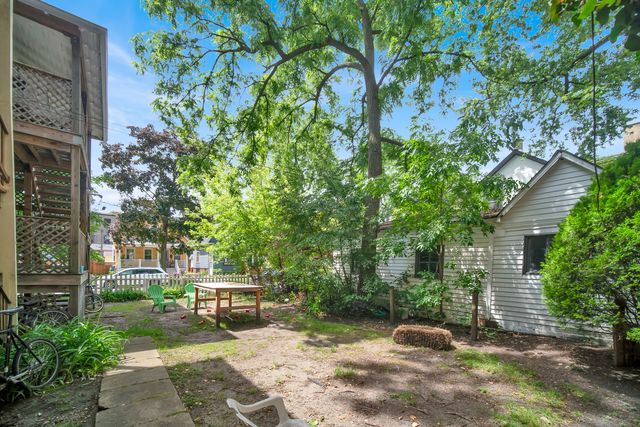 2036 Sherman Avenue, Evanston, IL 60201