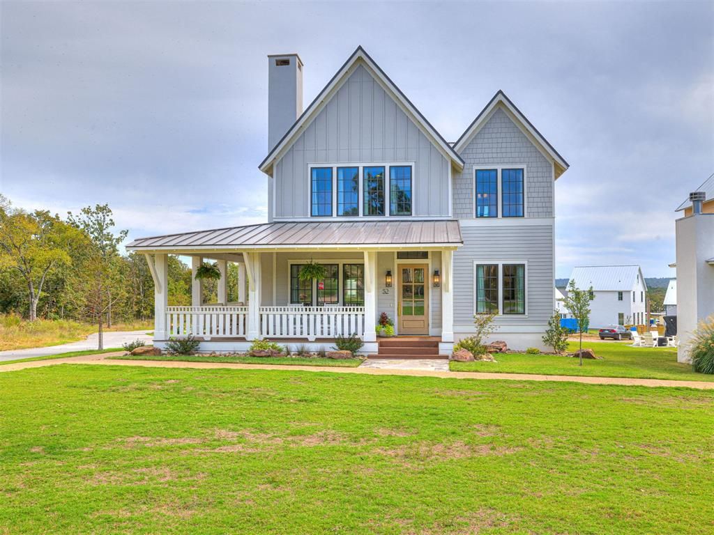 52 Redbud Street, Carlton Landing, OK 74432