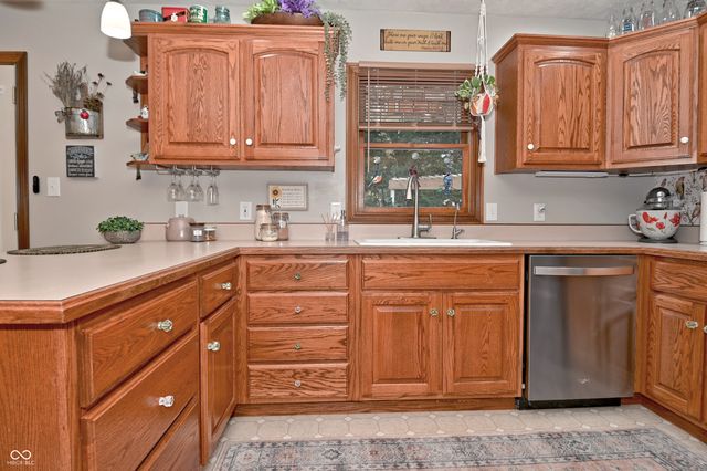 1105 S Odell Street, Brownsburg, IN 46112