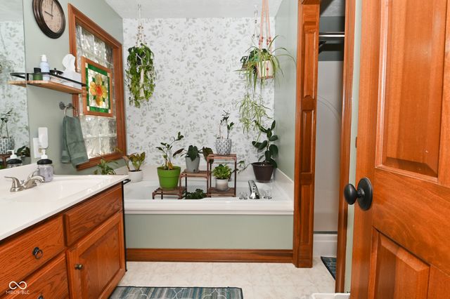 1105 S Odell Street, Brownsburg, IN 46112