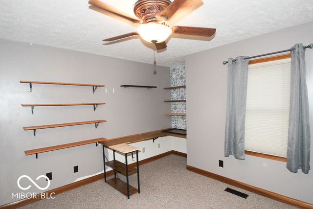 1105 S Odell Street, Brownsburg, IN 46112
