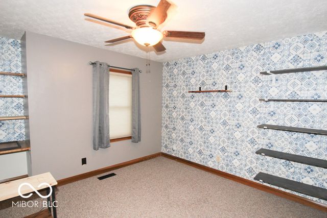 1105 S Odell Street, Brownsburg, IN 46112