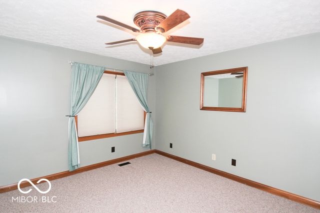 1105 S Odell Street, Brownsburg, IN 46112