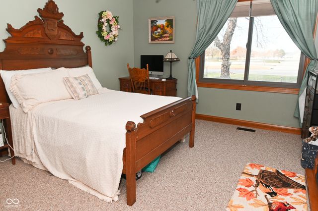 1105 S Odell Street, Brownsburg, IN 46112