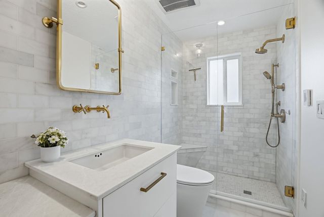 5712 W 57TH Ave, Spokane, WA 99224