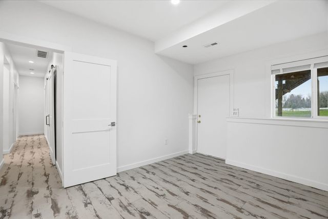 5712 W 57TH Ave, Spokane, WA 99224