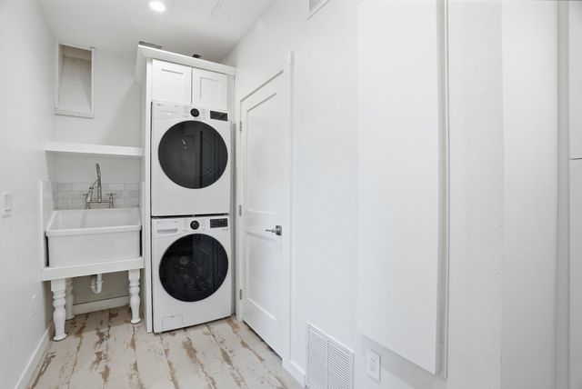 5712 W 57TH Ave, Spokane, WA 99224