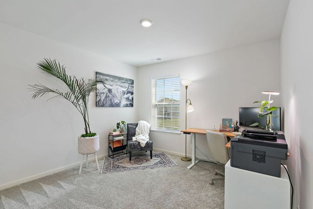 1204 Draper Road, Mchenry, IL 60050