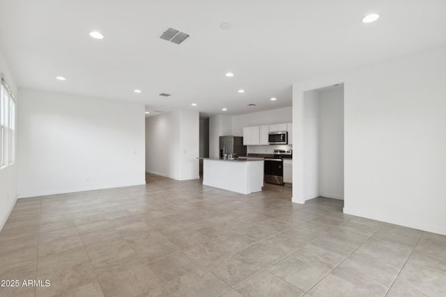 8396 W GEHRIG Way, Florence, AZ 85132