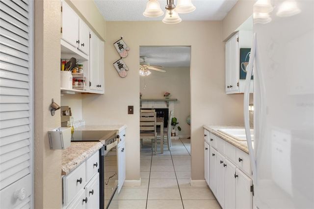 906 N INDEPENDENCE HIGHWAY, Inverness, FL 34453