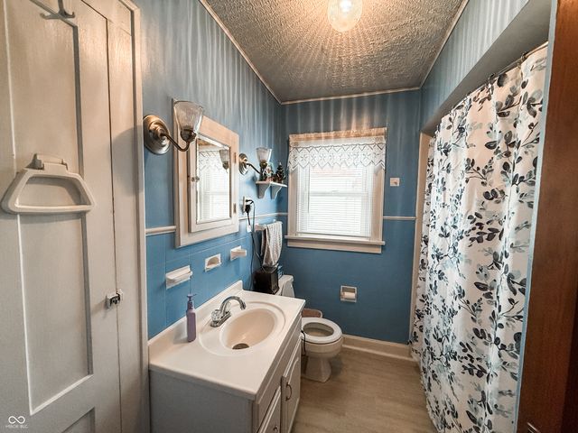 2806 Meridian Street, Anderson, IN 46016