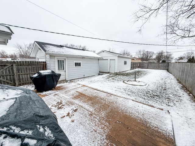 2806 Meridian Street, Anderson, IN 46016