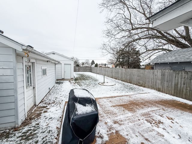 2806 Meridian Street, Anderson, IN 46016