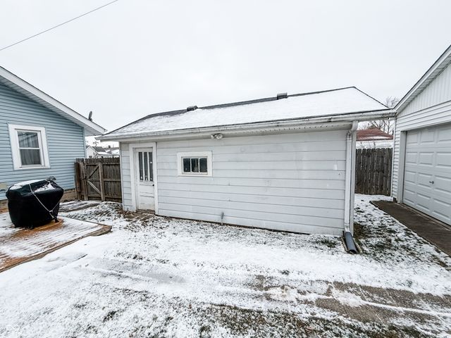 2806 Meridian Street, Anderson, IN 46016